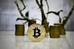 携程拿去花能取现吗？正规性全面分析